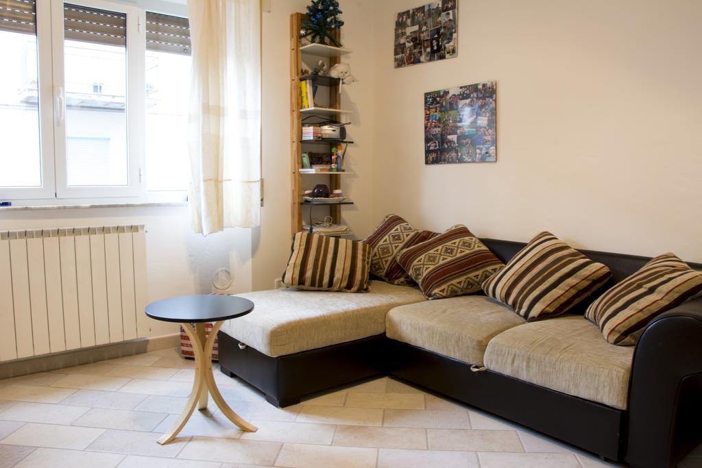 Mare Apartment Follonica Habitación foto